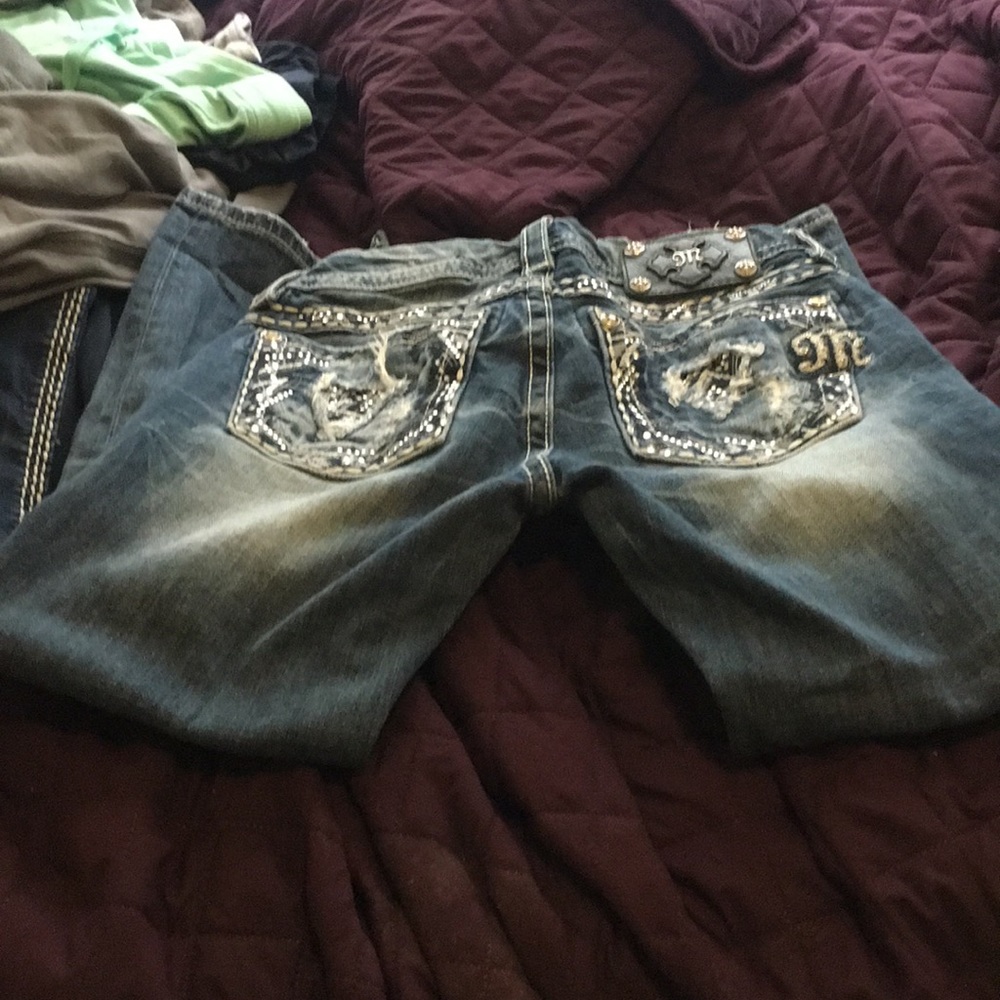 Jeans